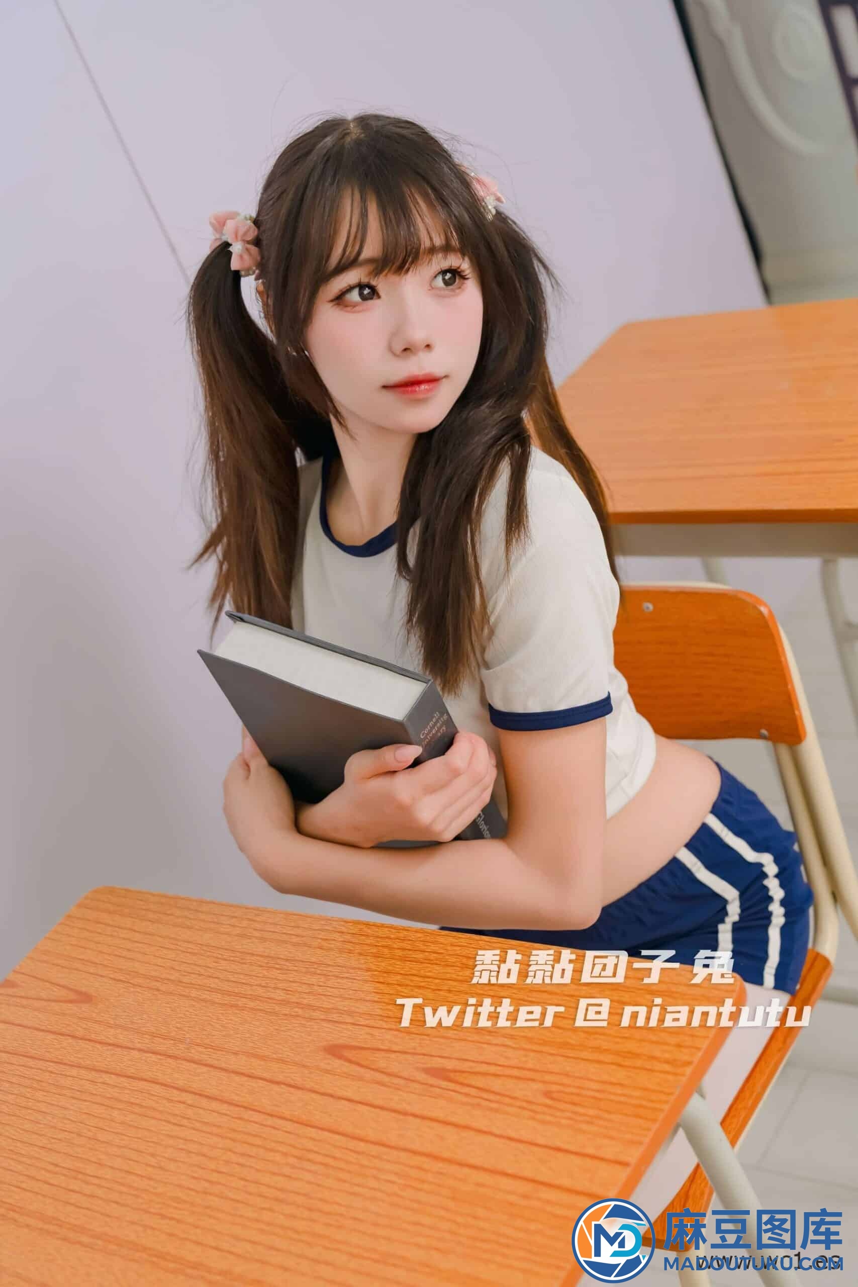 【套图】黏黏团子兔《特别授课》 - 第 7 张