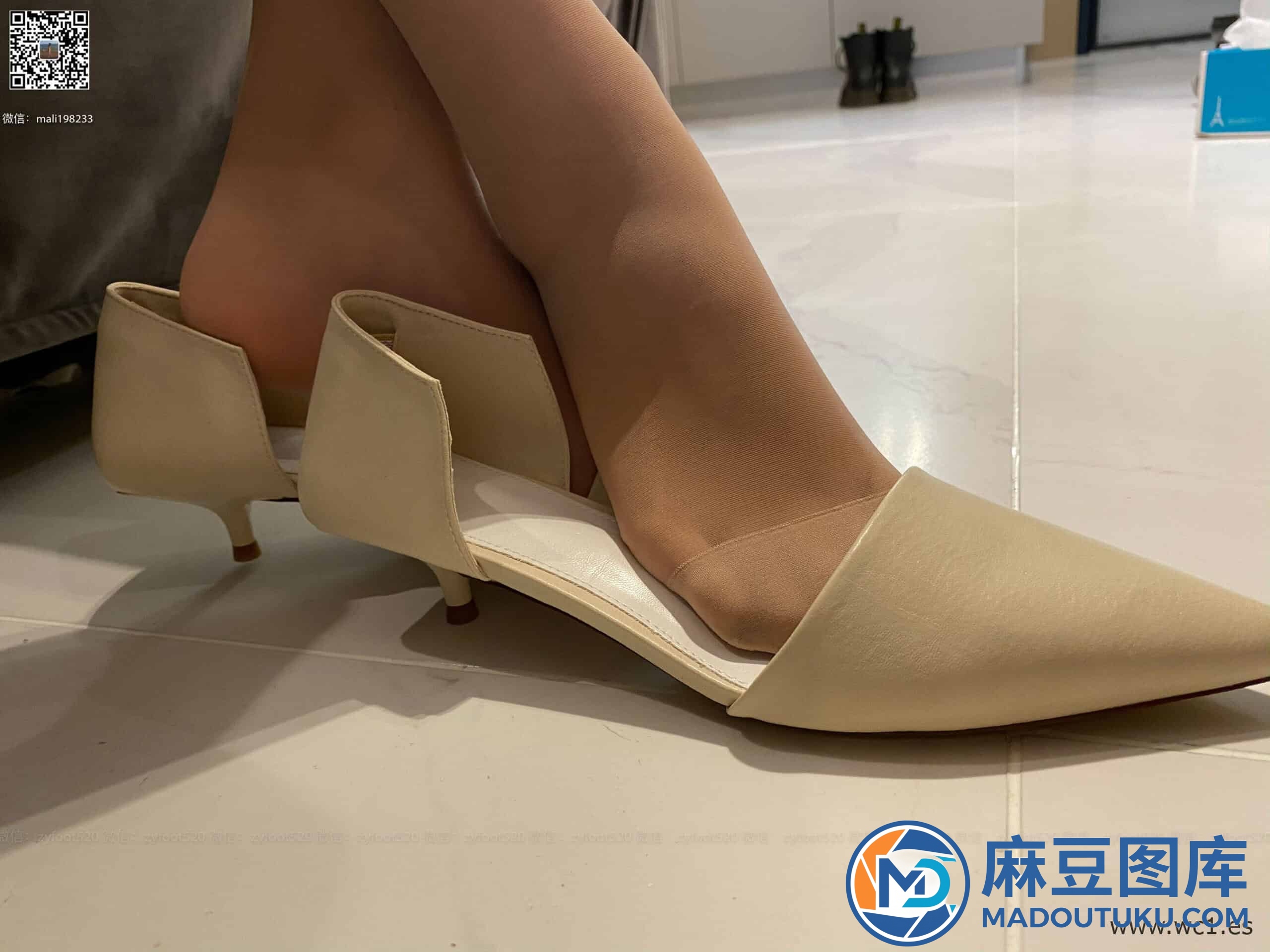 【ISS系列】佳铭《短裤肉丝》 - 第 1 张