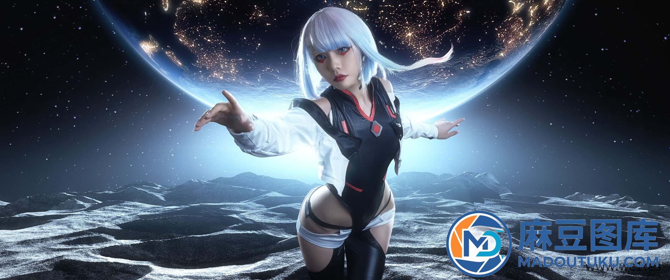 【国模套图】喵小吉《赛博朋克·边缘行者 Lcuy》 - 第 8 张