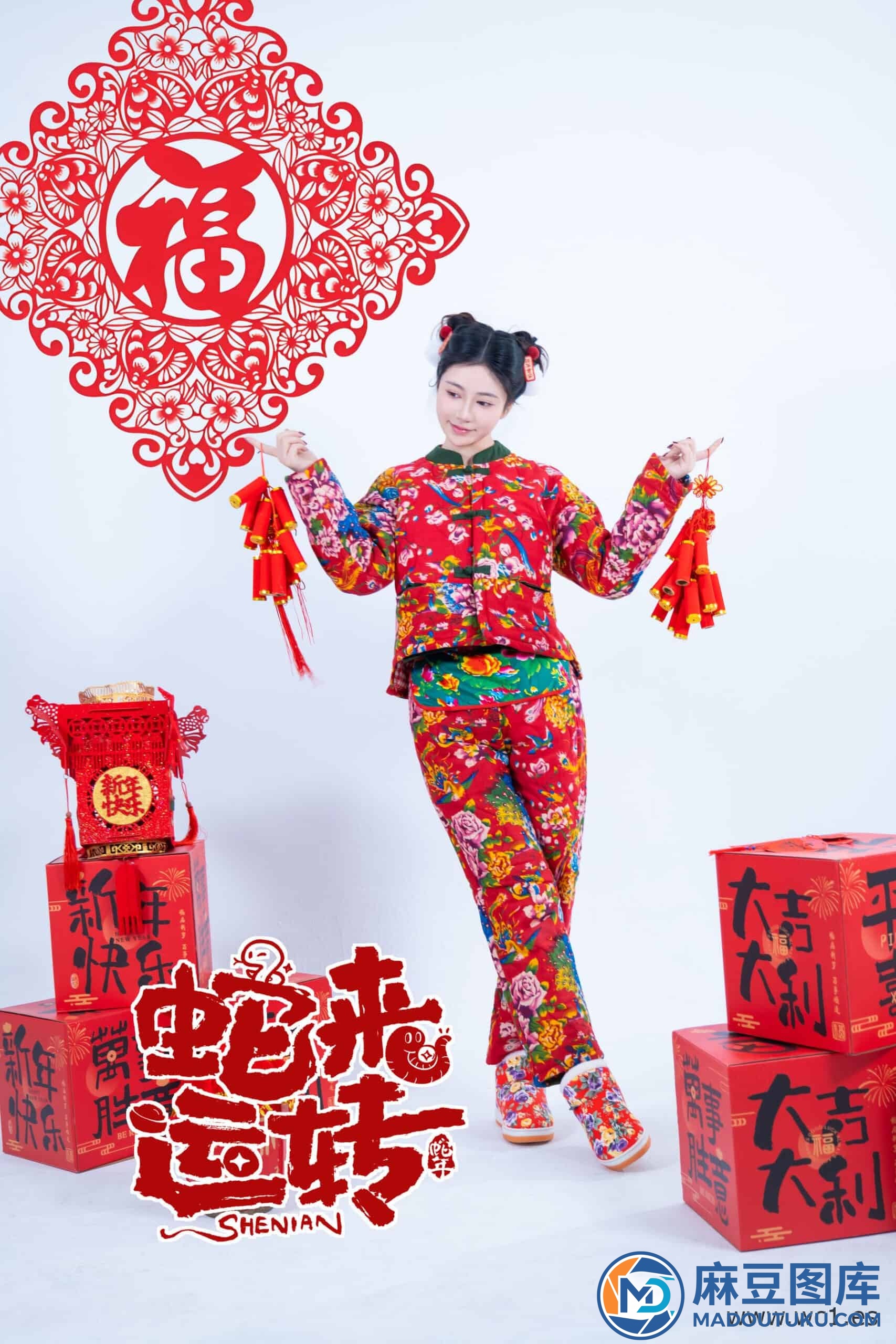 【国模套图】年年《蛇来运转》 - 第 6 张