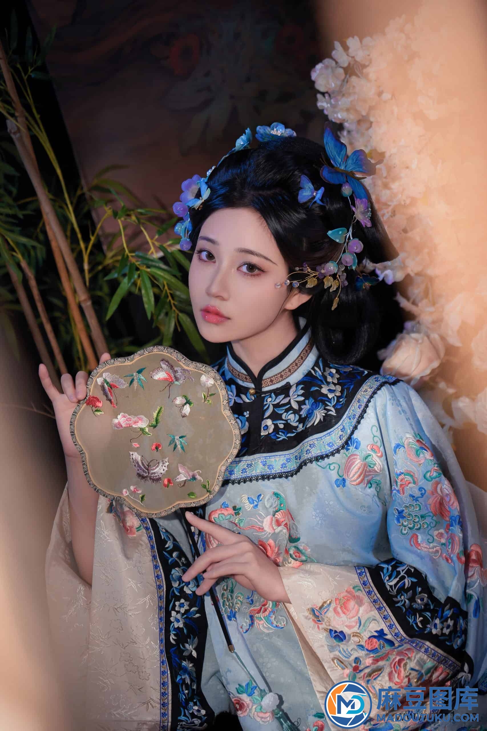年年《丝兰陵》